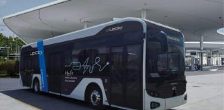 Autobuze electrice, de 6 milioane lei, pe străzile din Bumbești-Jiu
