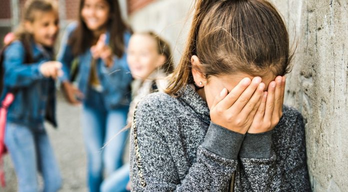 Proiect anti-bullying în școli din Gorj. ISJ Gorj: Fenomenul de violență nu are o amploare mare la nivelul județului