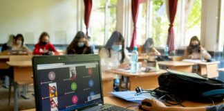 Concurs în școli pentru prevenirea consumului de droguri