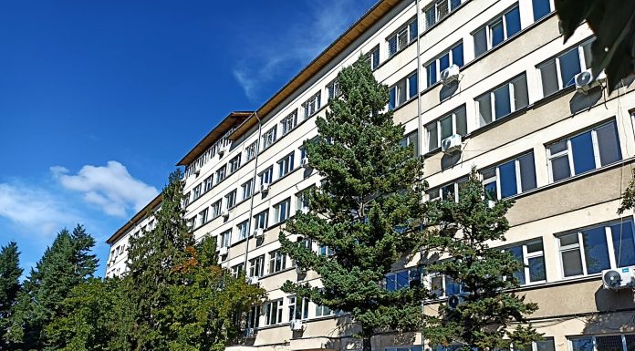 Control-fulger în Policlinica Târgu-Jiu. Medici sancționați pentru că lipseau de la program