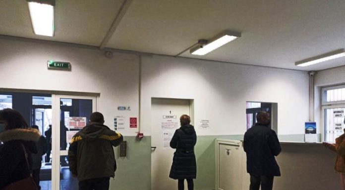 Șase sute de gorjeni au primit tichete de 100 de lei