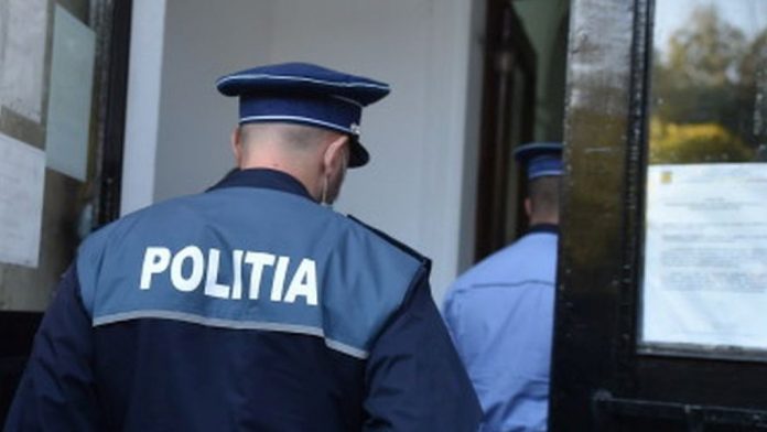 Polițiștii amenință cu greva generală