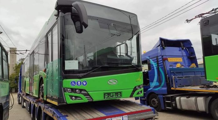 Târgu-Jiu: Contract semnat pentru încă 15 troleibuze