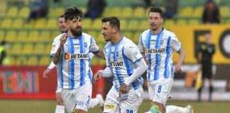 Cinci la rând pentru Craiova! Jucătorii au purtat echipamente speciale la meciul cu Mioveni