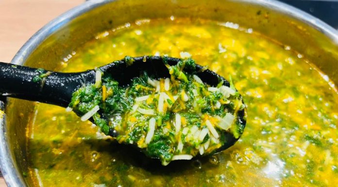 VIDEO: Rețeta săptămânii – Fabi’s Kitchen: Ciorbă de urzici, rețeta bunicii, reinterpretată