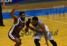 CSM a bătut-o, cu emoţii, pe Rapid