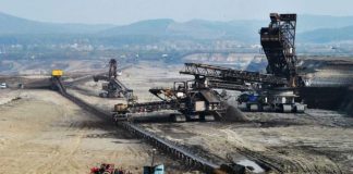 CE Oltenia: Noi contracte pe trei luni, fără licitație, pentru serviciile de transport