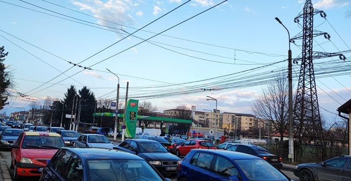 Consiliul Concurenței investighează creșterea prețurilor la carburanți