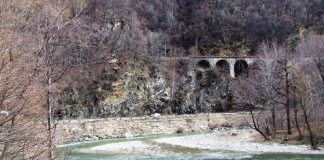 De primăvară – PE RHABON ÎN SUS