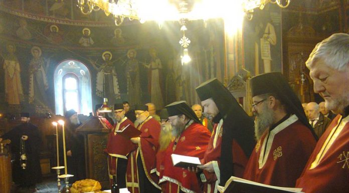 Educaţia…şi Lecţia de viaţă! Slujba de pomenire a sculptorului Constantin Brâncuşi, la Mănăstirea Lainici, Gorj (I) – ,,Cea mai importantă lucrare a lui Brâncuşi rămâne pentru noi Ansamblul monumental de la Târgu-Jiu, ridicat întru cinstirea memoriei eroilor”!