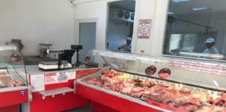 Amenzi de 12.000 lei pentru o măcelărie și un supermarket din Gorj