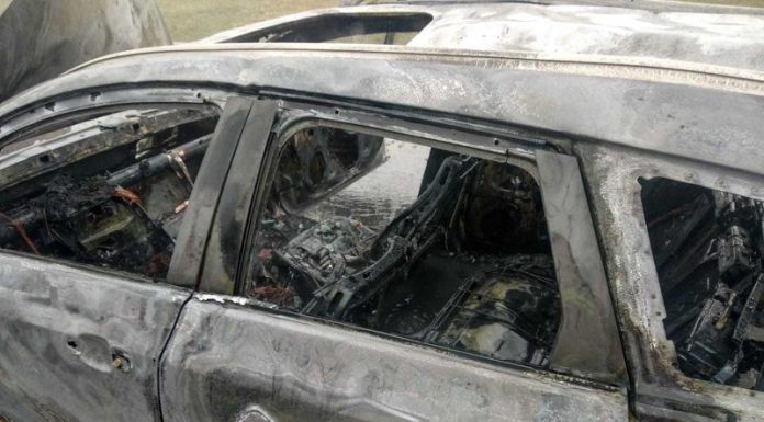 Și-a bătut nevasta și a pus foc mașinii. Condamnat pentru violență în familie și distrugere