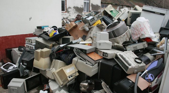 Scapă de aparatele electrice vechi și poți câștiga premii