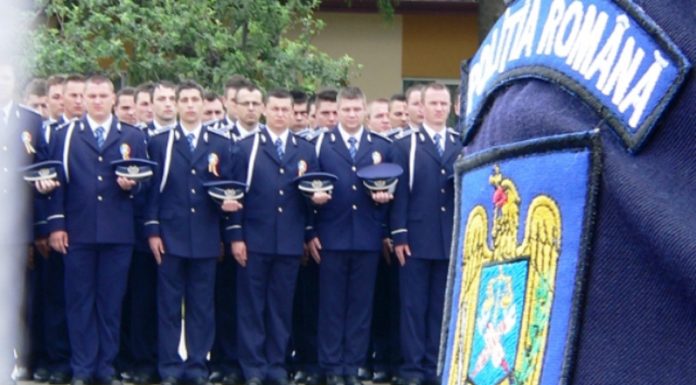 Polițiștii care vor să promoveze își pot depune documentația până la 15 aprilie