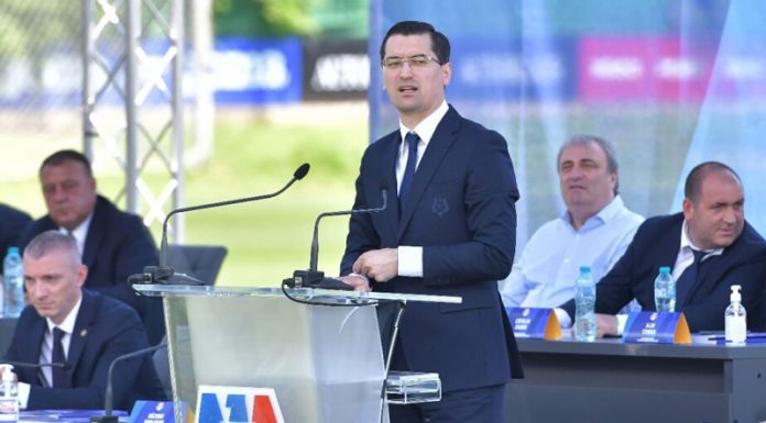 Oficial: Burleanu rămâne la FRF până în 2026