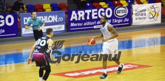 Două deplasări pentru echipa de baschet