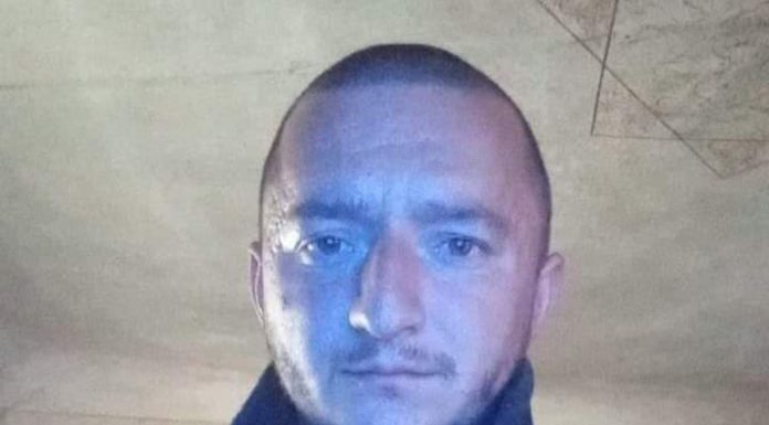 Pedofilul de la Novaci, condamnat la 4 ani și 8 luni cu executare și plata a 50.000 de euro daune morale pentru cele două fetițe