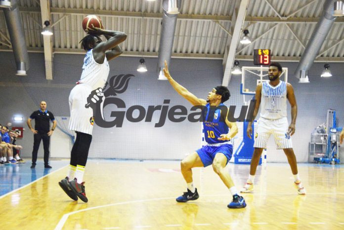 Ultima reprezentație pentru baschetbaliști