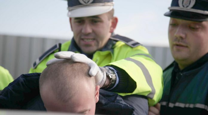 A luat-o la ocazie și a lipsit-o de libertate! ,,A tras mașina la Scoarța pe un drum lăturalnic!”