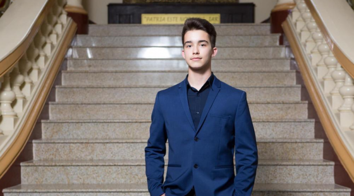 Fiul fostului inspector general al ISJ Gorj, medaliat cu argint la Olimpiada Națională de Fizică!