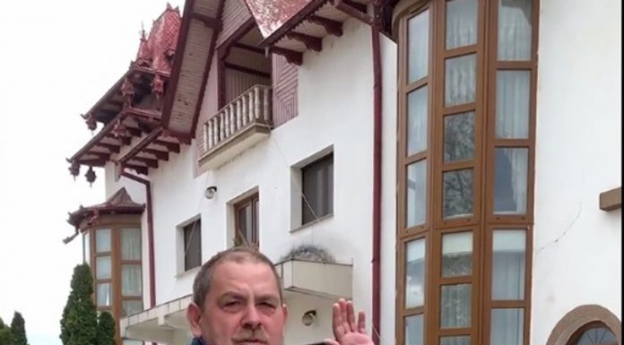 VIDEO: Potârcă îl strigă pe Ciucă pe Facebook! E vecinul lui din palat!