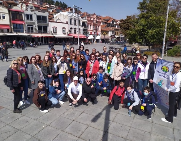 CULTURA ROMÂNEASCĂ ȘI TRADIȚIILE NAȚIONALE PROMOVATE INTERNAȚIONAL DE ELEVI ȘI PROFESORI AI COLEGIULUI NAȚIONAL ”TUDOR VLADIMIRESCU” TÂRGU-JIU