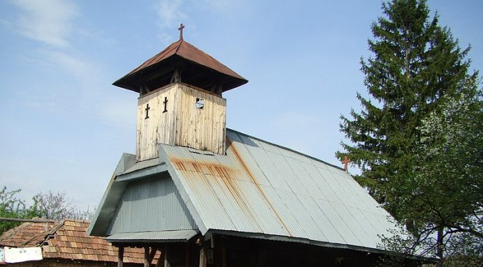 Zac în paragină! Monumente istorice lăsate să cadă