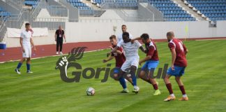 Pandurii joacă astăzi cu Deva