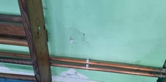 Sala de sport a Colegiului Tehnic Mătăsari e gata pentru primărie NU și pentru AFIR! Elevii fac sport în clase