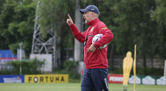 Iordănescu, pregătit pentru debutul în meciurile oficiale