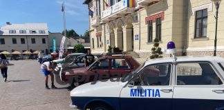 Expoziție de mașini retro în centrul orașului! „Miliția” – în buricul târgului!