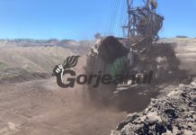 Au renunțat la munca din străinătate pentru minerit!