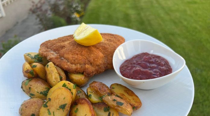 Rețeta săptămânii – Bucătăria lui Fabi: Cordon blue cu cartofi rumeniți la tigaie