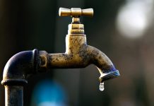 Târgu Jiu: Avarie la rețeaua de apă pe strada Panduri