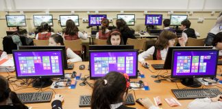 După teze și evaluări – Elevii din șapte școli din Gorj, supuși testării standardizate