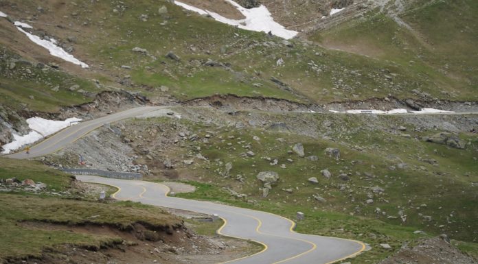 Circulația pe Transalpina, redeschisă de miercuri