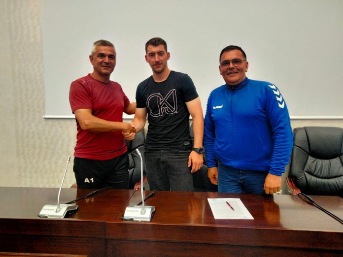 279930255_903065154423884_371405789098886274_n