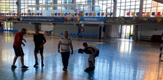 Şase luptători gorjeni luptă pentru medalii la Costineşti