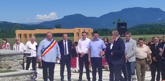 VIDEO: Monumentul reabilitat de la Padeș, inaugurat în prezența autorităților județene! Dublu eveniment, în Câmpia Soarelui