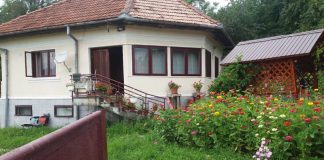 I-a luat foc casa de două ori în două zile! Ce spun pompierii!