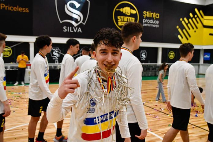 Baschetbalist gorjean, la echipa națională