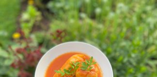 Rețeta săptămânii – Bucătăria lui Fabi: Ardei umpluți, rețeta bunicii, reinterpretată