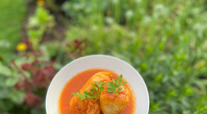 Rețeta săptămânii – Bucătăria lui Fabi: Ardei umpluți, rețeta bunicii, reinterpretată