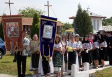 Tinerii creştini ortodocşi din întreaga Oltenie se întâlnesc la Turburea