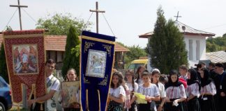 Tinerii creştini ortodocşi din întreaga Oltenie se întâlnesc la Turburea