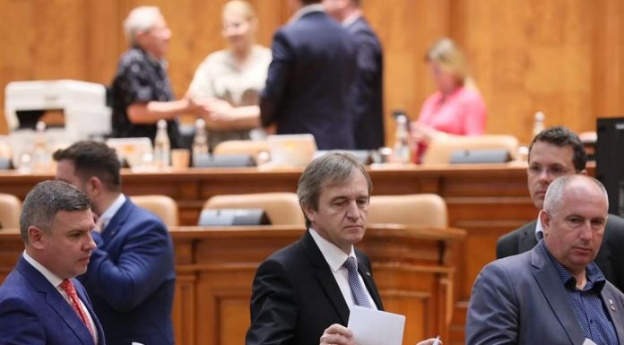 Deputatul Weber cere reducerea prețului la combustibili cu 1 leu