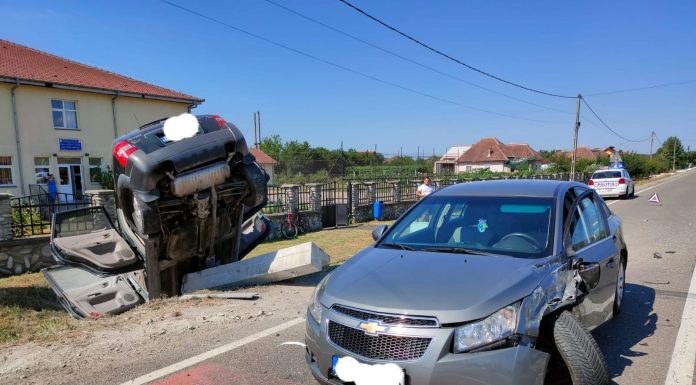 Accident cu două victime la Cornești
