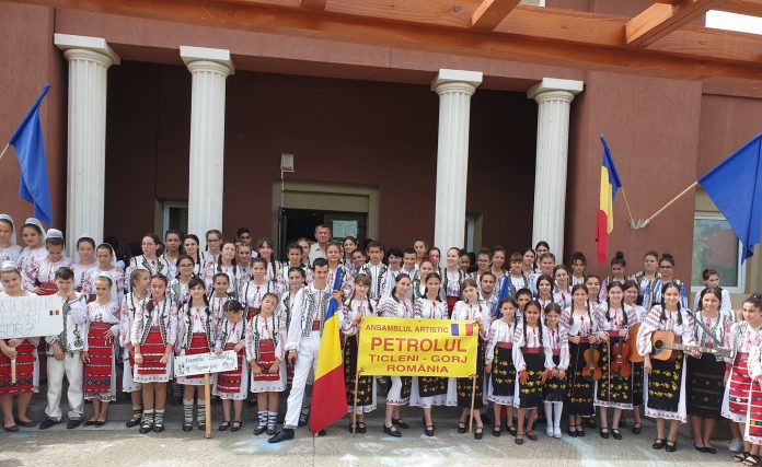 Laureații festivalului-concurs de la Țicleni