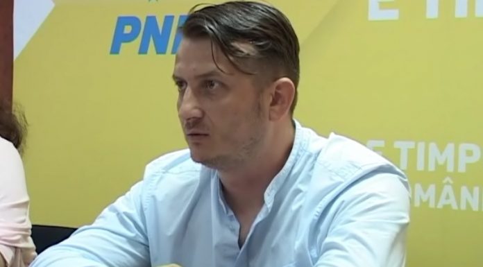 Liberalul Pecingină recunoaște că senatorul Iordache a fost ofertat să preia PNL Gorj