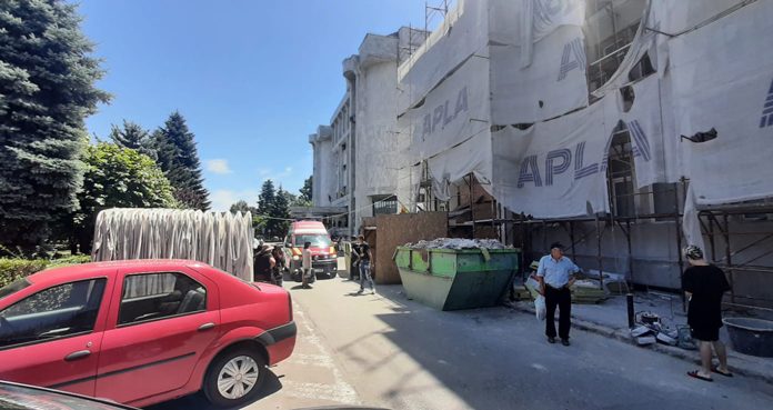 Panică la spital. Zeci de pacienți evacuați din saloane